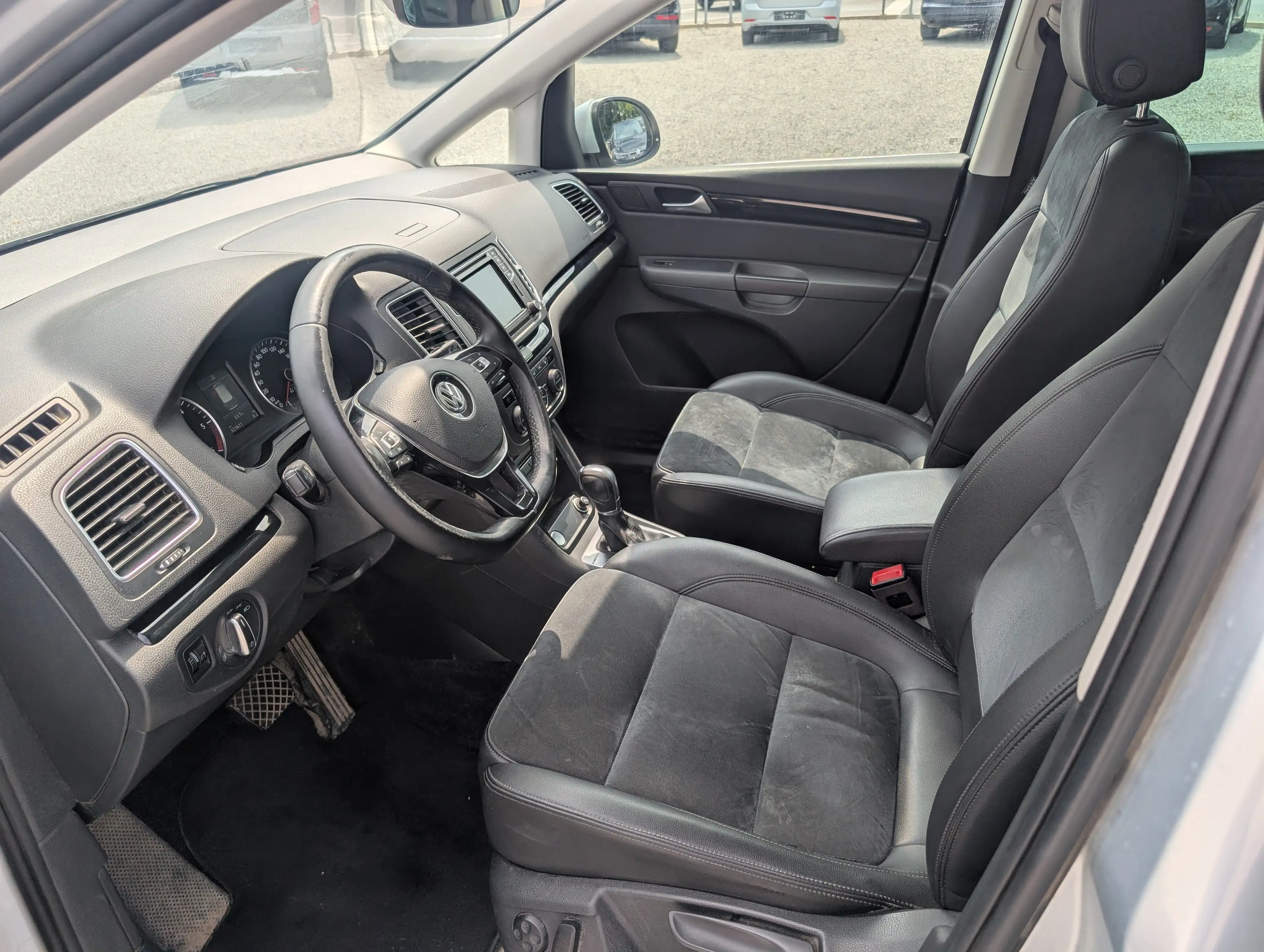Volkswagen Sharan Highline BMT/Start-Stopp 4Motion — photo 14