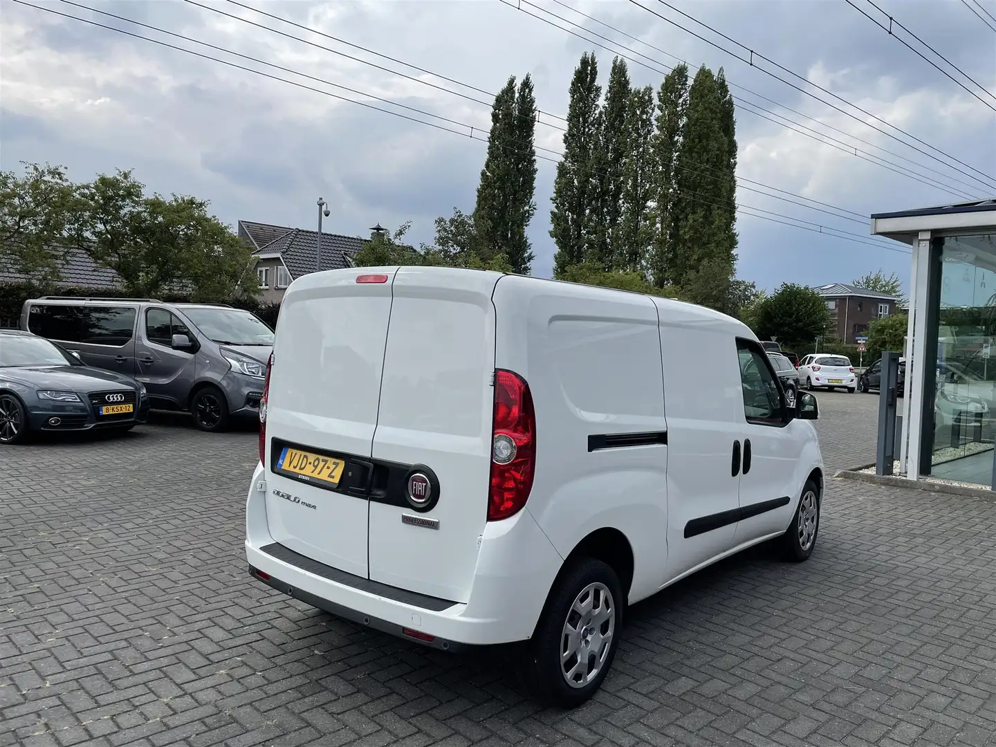 Fiat Doblo Cargo 1.3 MJ 70kw | L2H1 MAXI SX | Airco | Navi Wit - 2