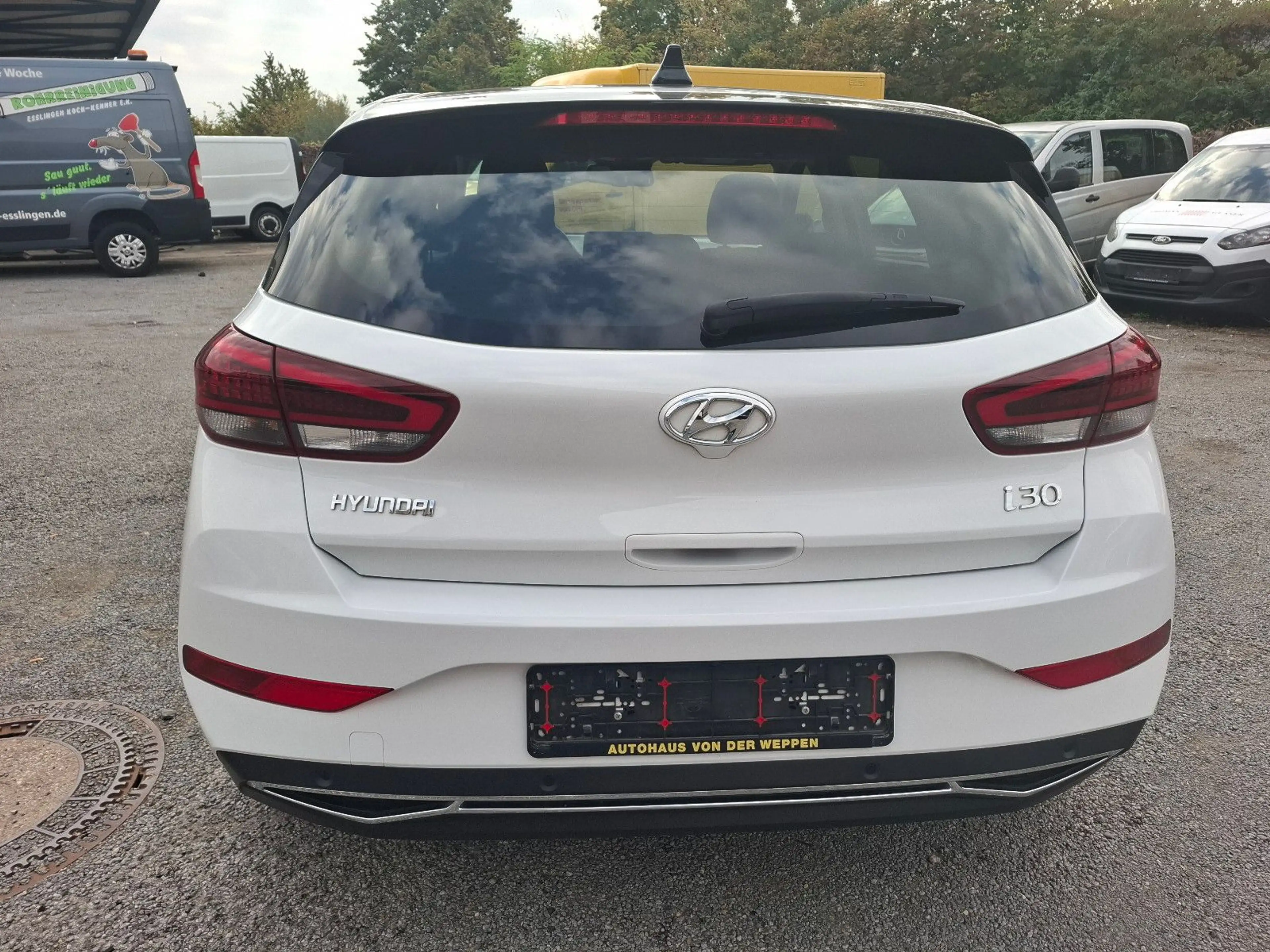 Hyundai i30 Edition 30+*Automatik*Kamera*Pano*Face-Lift* — photo 11