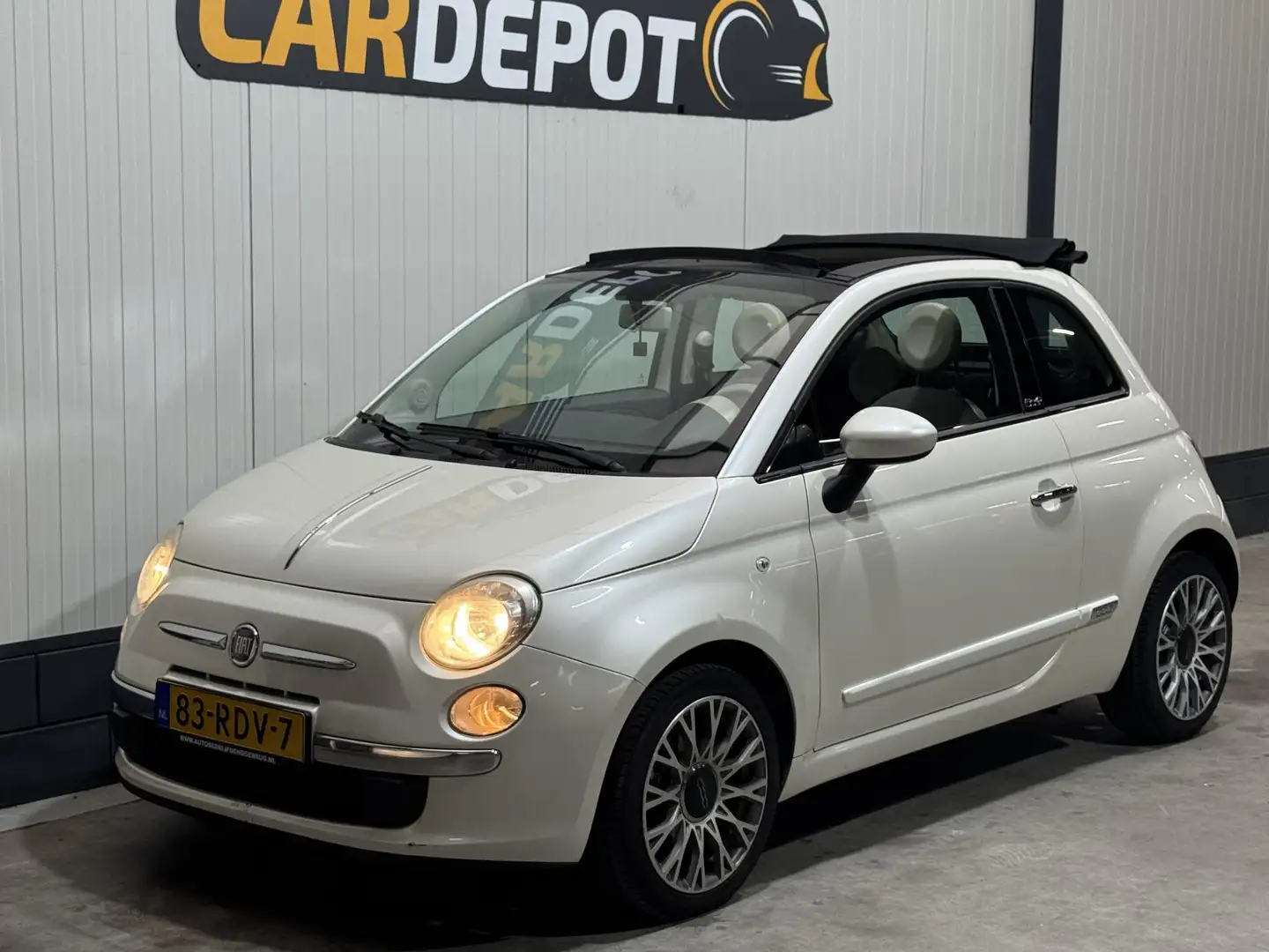 Fiat 500C 0.9 TwinAir Lounge Zeer netjes Cabrio Airco DB ket - 1