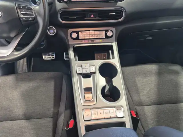 Hyundai Kona view 12