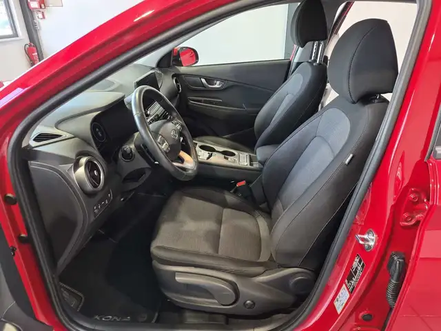 Hyundai Kona view 8