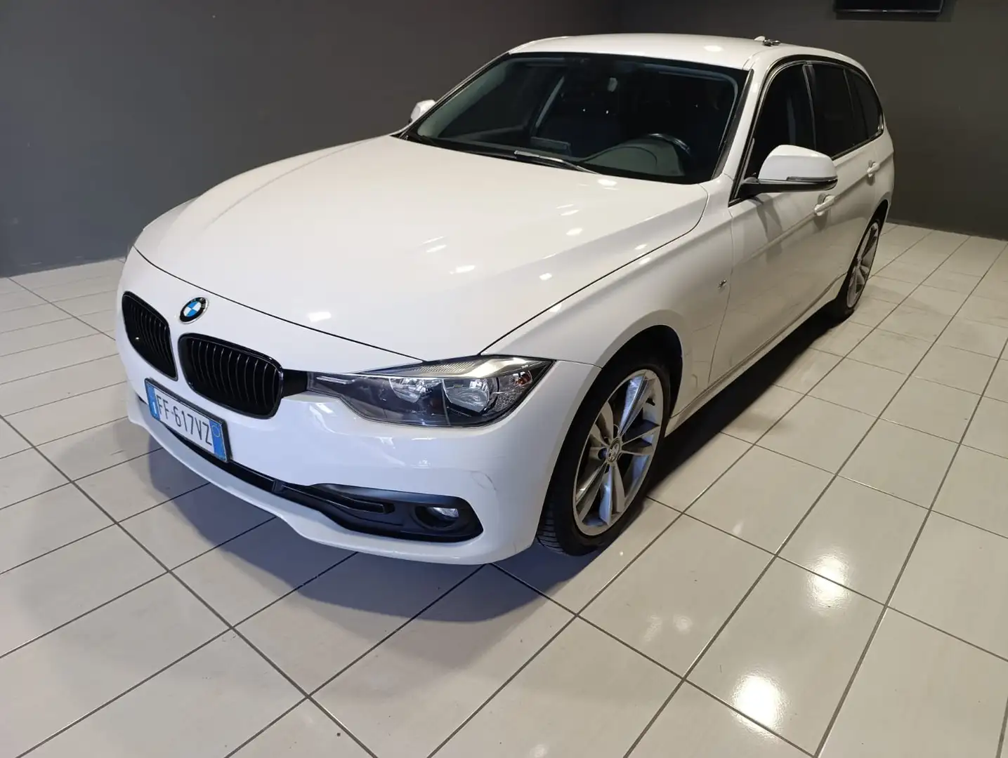 BMW 320 320d Touring xdrive Msport auto Blanc - 2