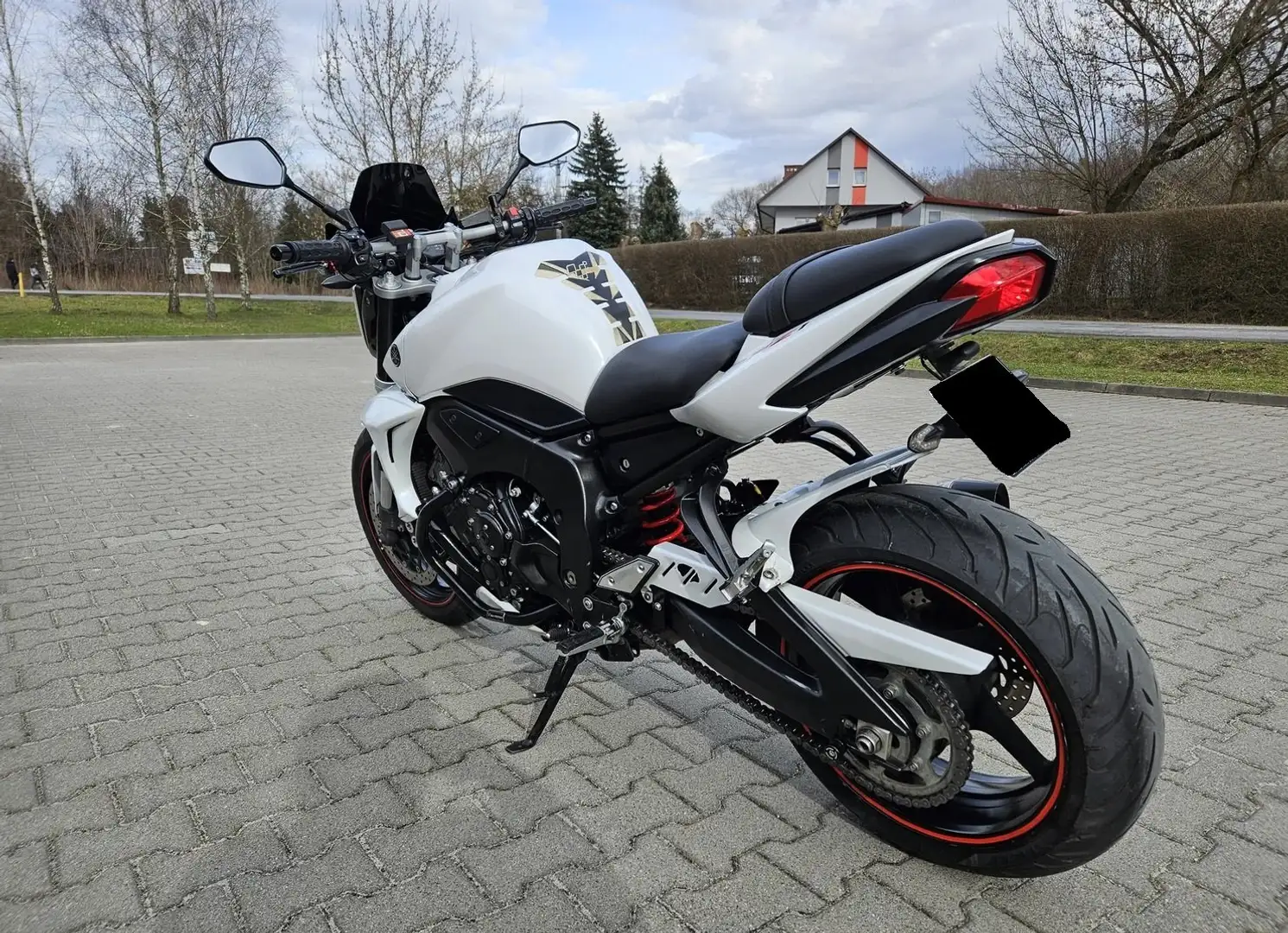 Yamaha FZ 1 N Beyaz - 2