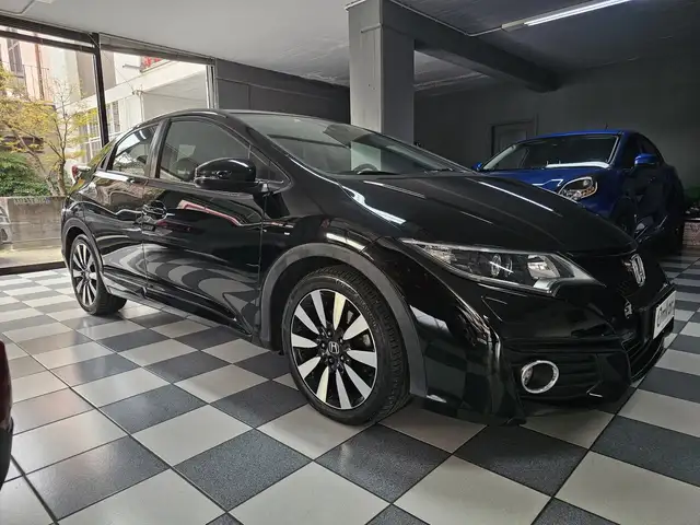 Honda Civic 1.6 Elegance Navi E6
