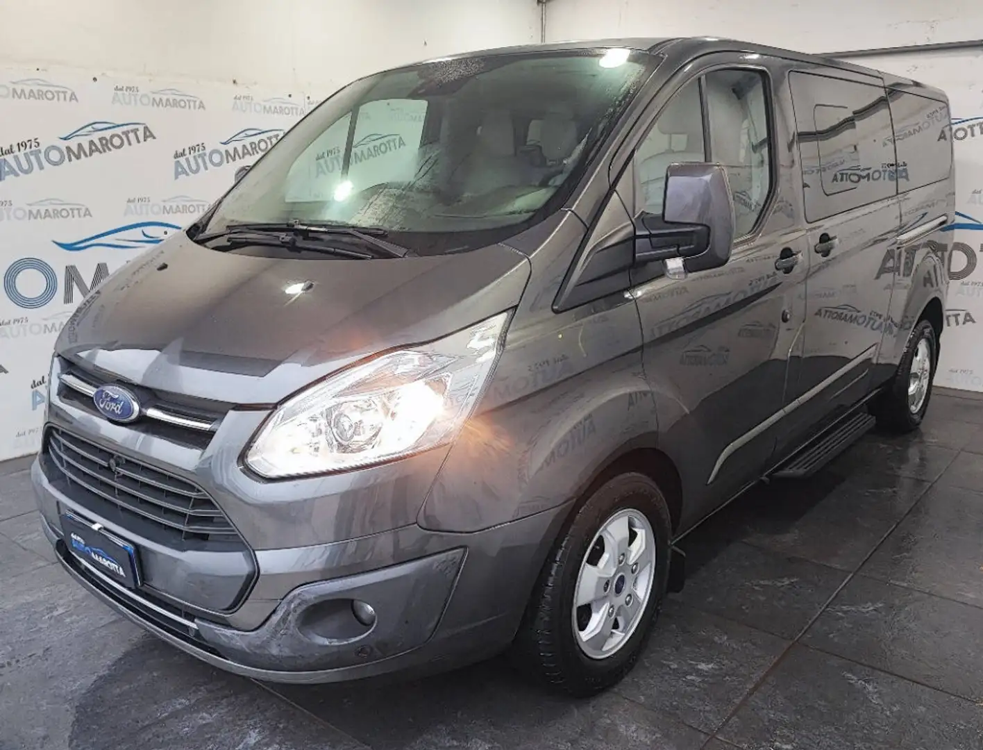 Ford Transit Custom 310 2.0 tdci 170cv Trend combi L2H1 auto E6 Grigio - 1