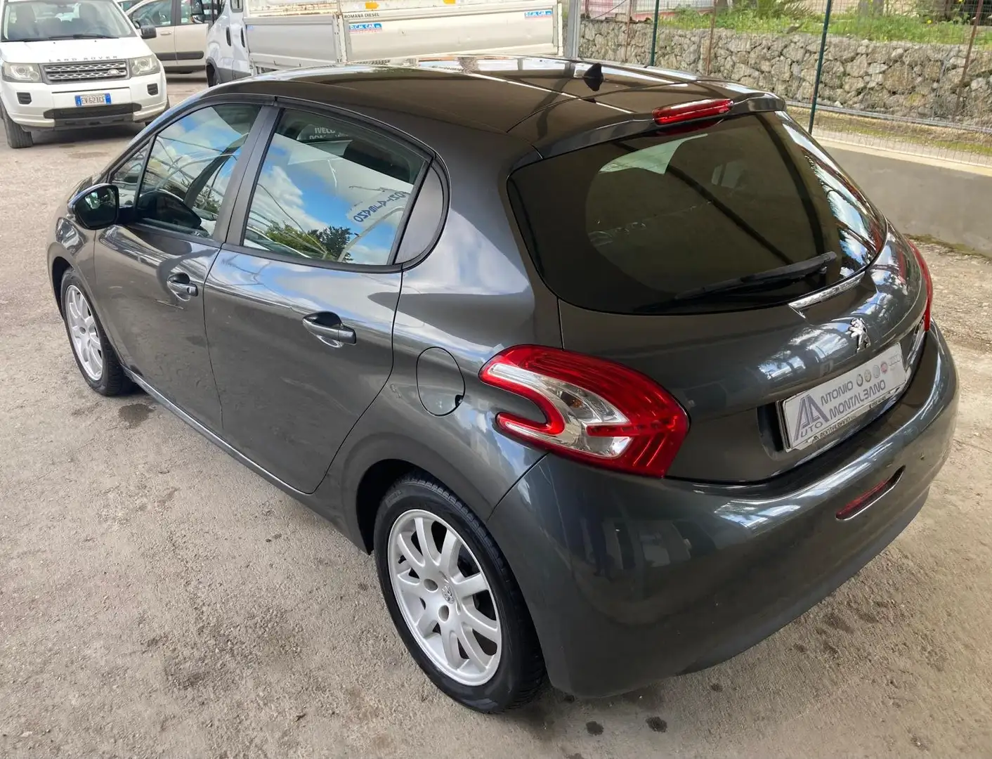 Peugeot 208 208 5p 1.4 hdi 8v Active Grigio - 2