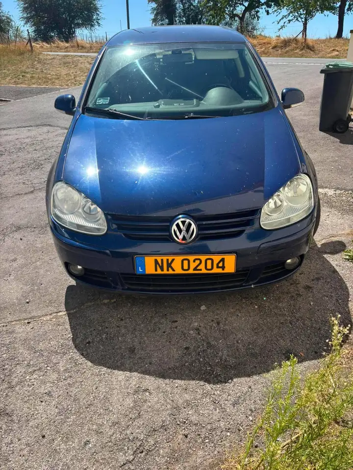 Volkswagen Golf Standard Model