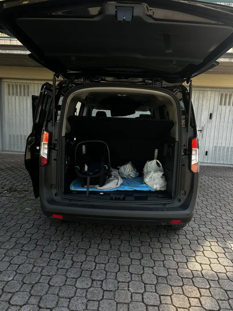 Ford Tourneo Courier titanium - 1