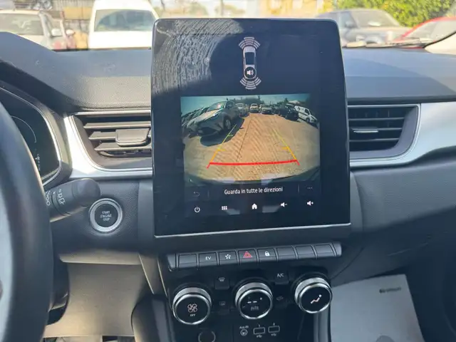 Renault Captur view 8