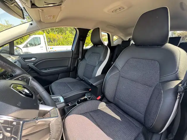 Renault Captur view 13