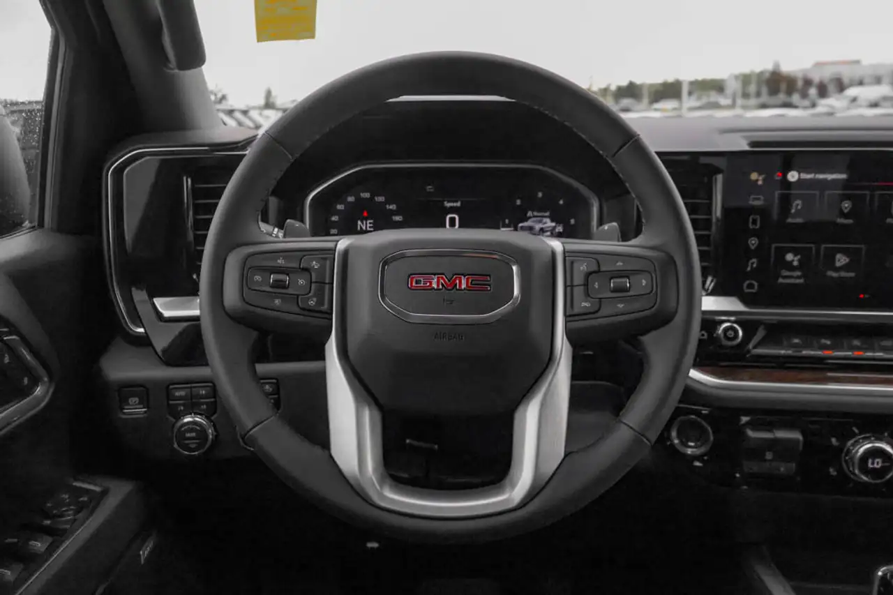 GMC Sierra 1500 снимка GMC Sierra 1500