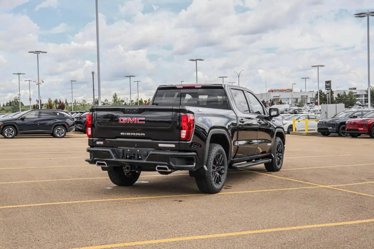 GMC Sierra 1500 снимка GMC Sierra 1500
