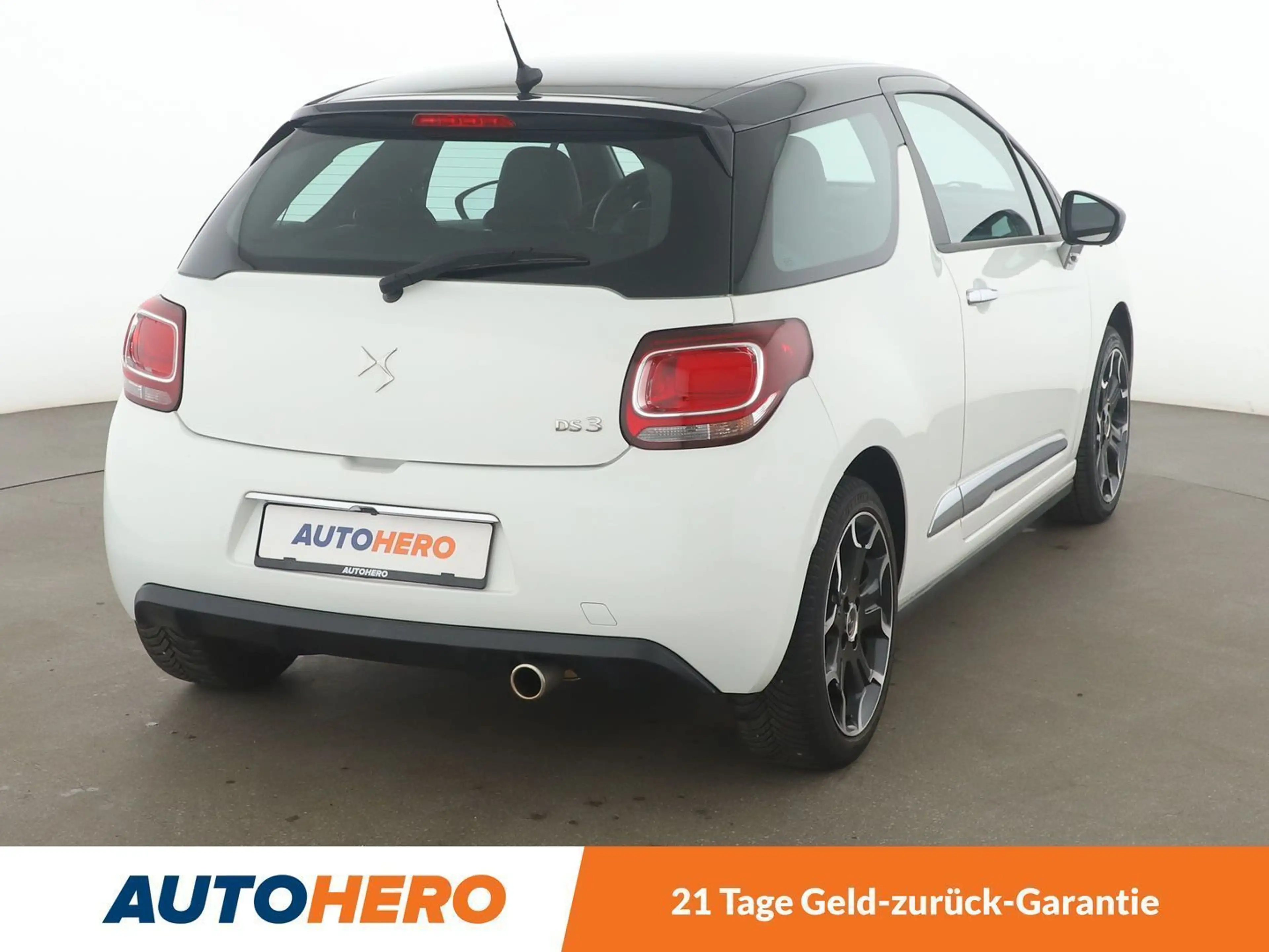 DS Automobiles DS 3 1.2 PureTech Chic Connected Aut.*NAVI*LED*TEMPO* — photo 6