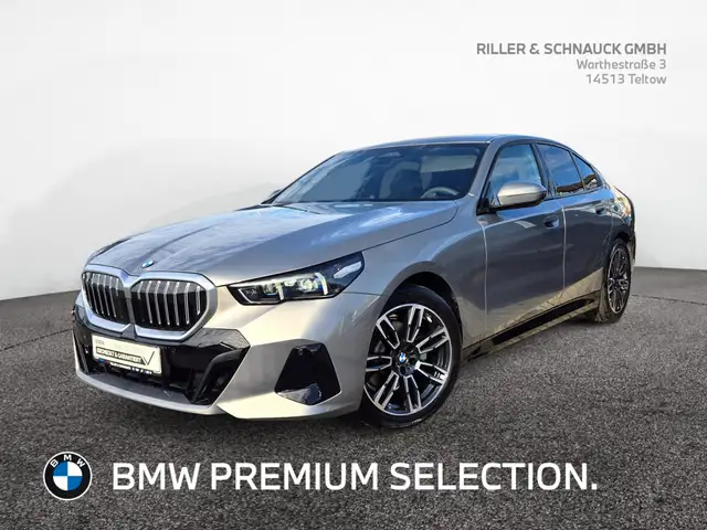 BMW 520 i M-Sport ACC+H/K+KAM+LED+NAVI+SHZG