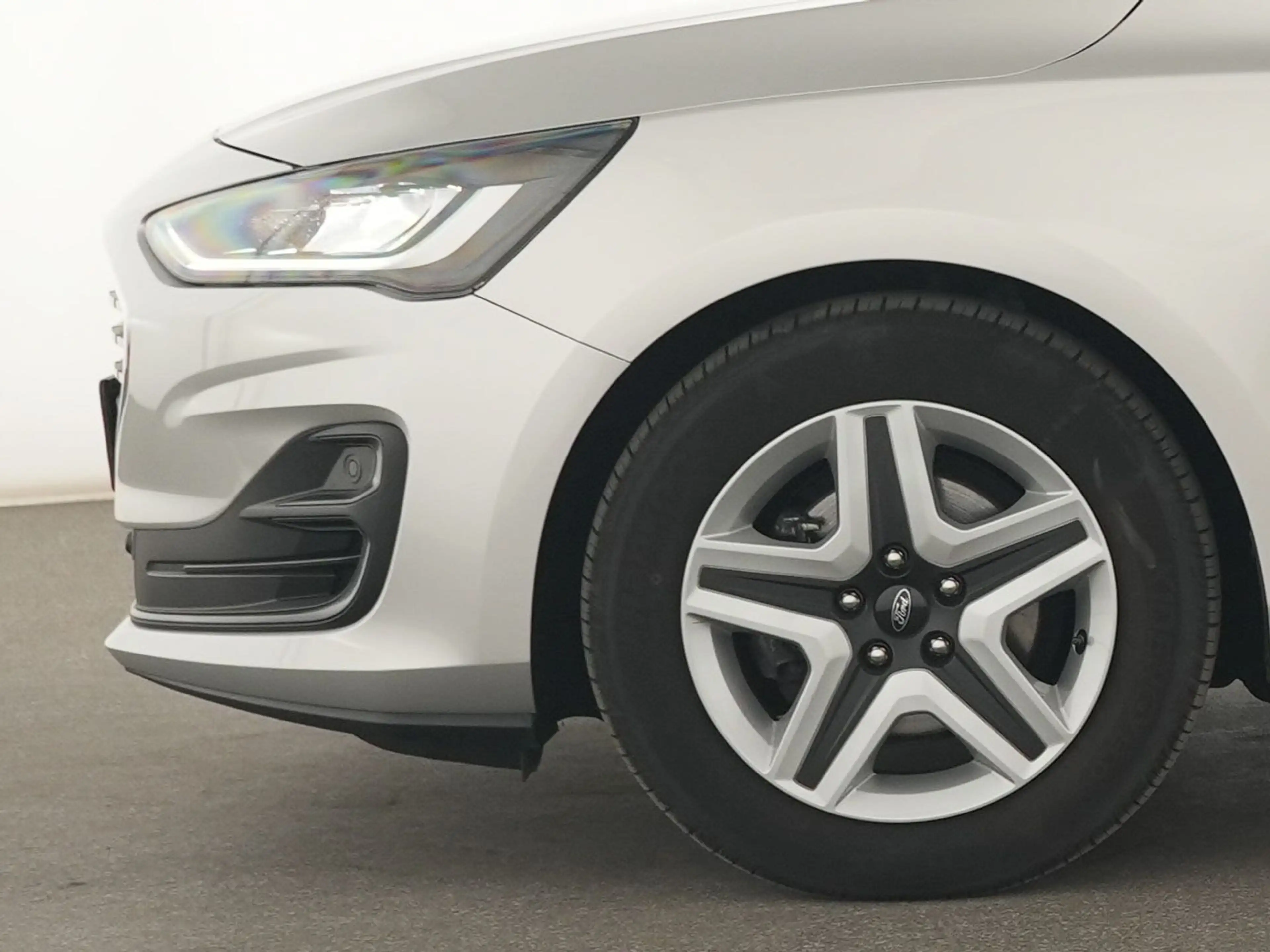 Ford Focus Cool & Connect LED|AppLink|Tempo|PDC|Navi — photo 13