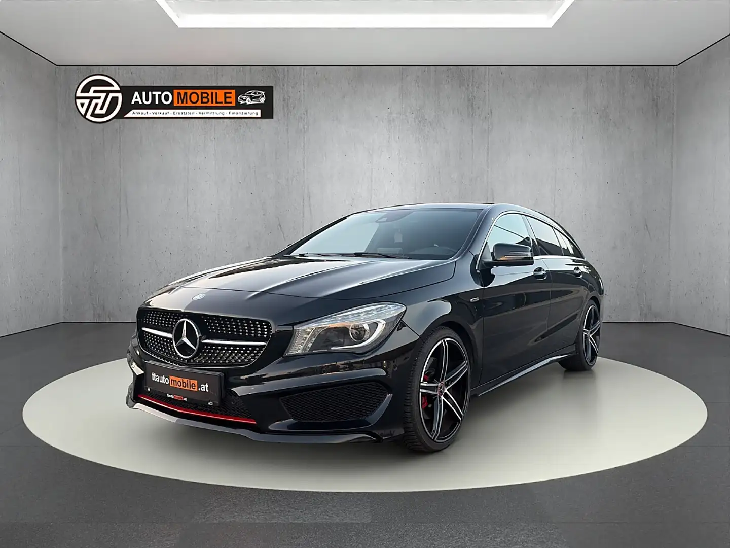 Mercedes-Benz CLA 250 Sport Shooting Brake 4Matic Schwarz - 1