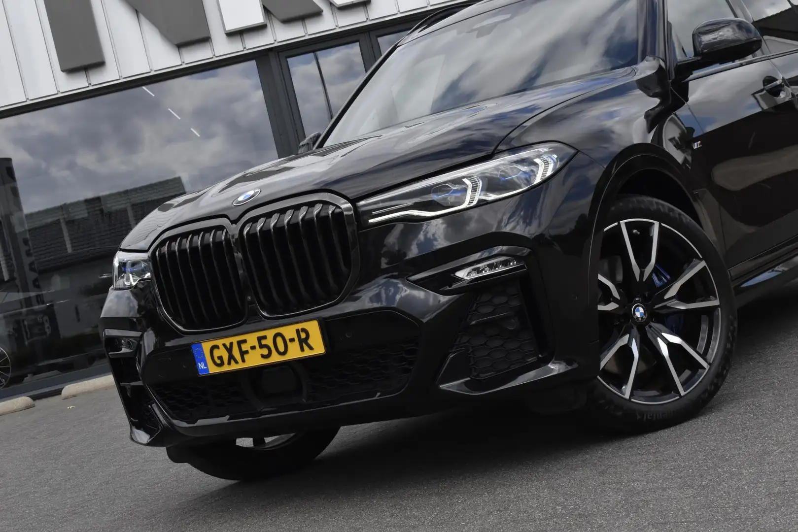 BMW X7 xDrive40d High Executive BTW Noir - 2