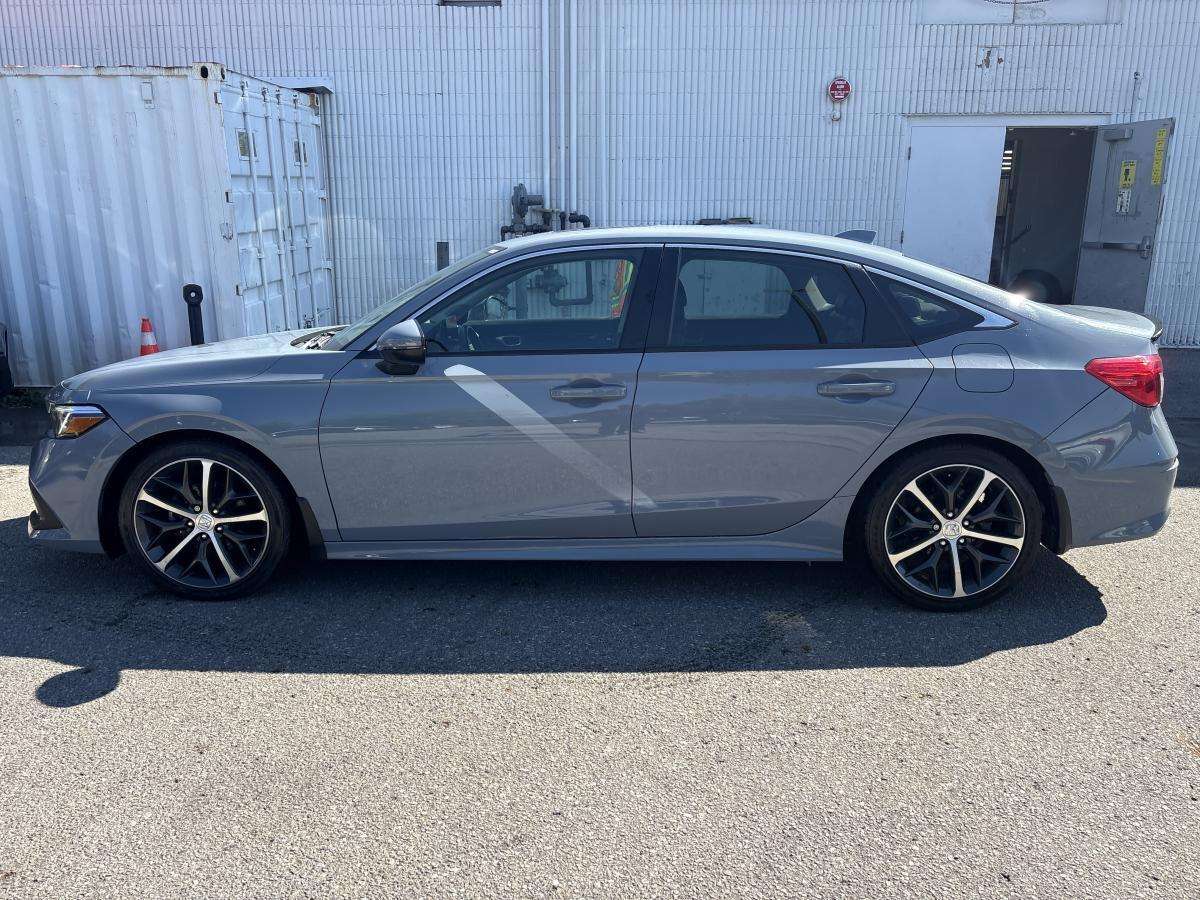 2023 Honda Civic Touring Honda Certified With 7YR/160K Warranty — снимка 1