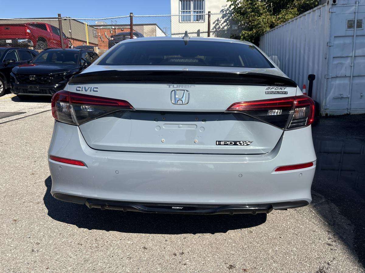 2023 Honda Civic Touring Honda Certified With 7YR/160K Warranty — снимка 1