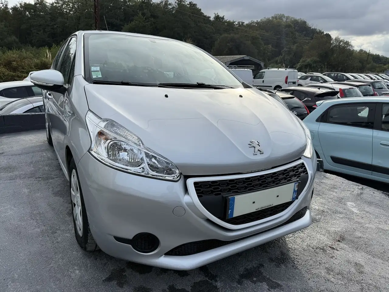 Peugeot 208 1.0 VTI LIKE 5P