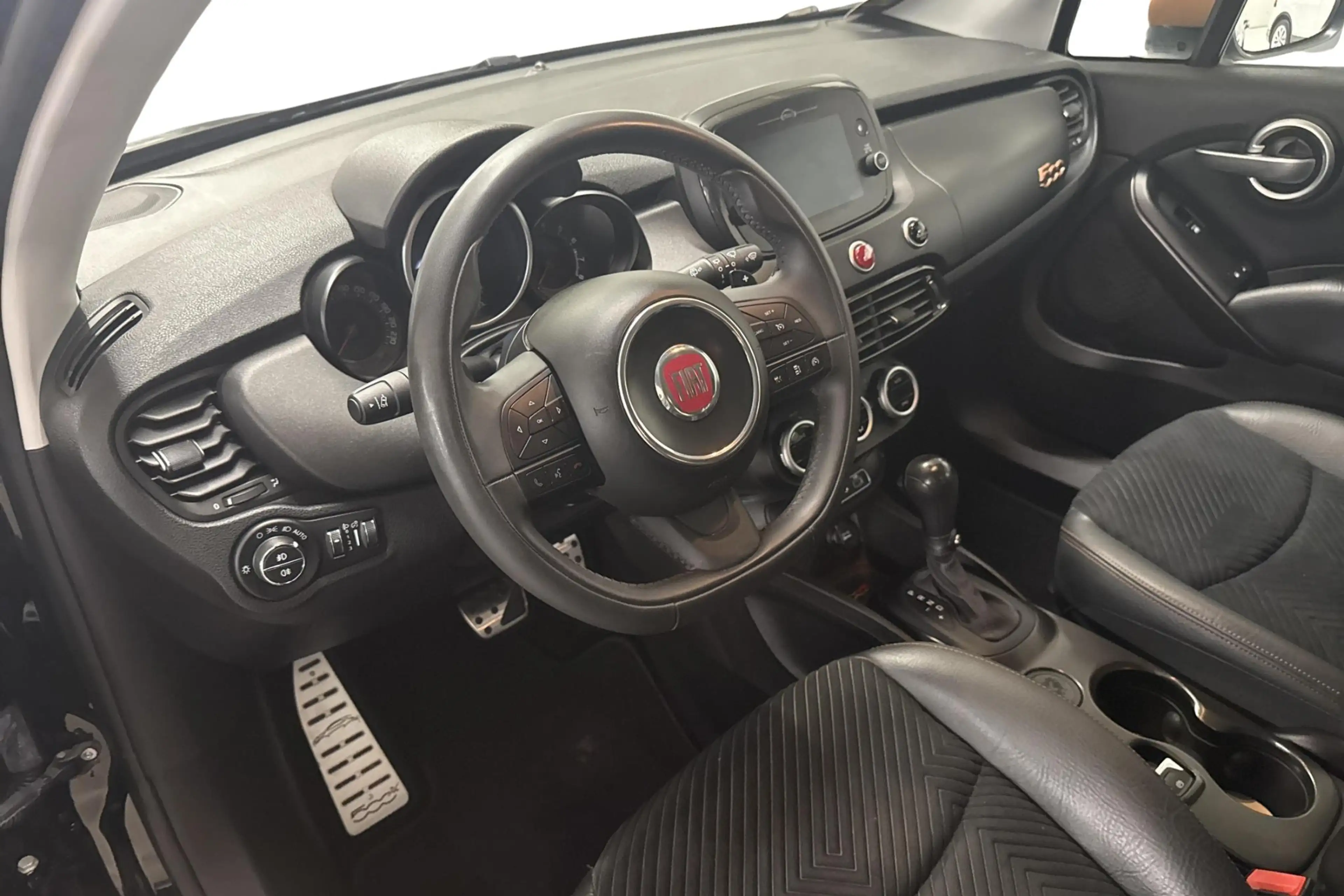 Fiat 500X 1.3 Firefly Turbo 150 Cross AUTOMAAT — photo 11