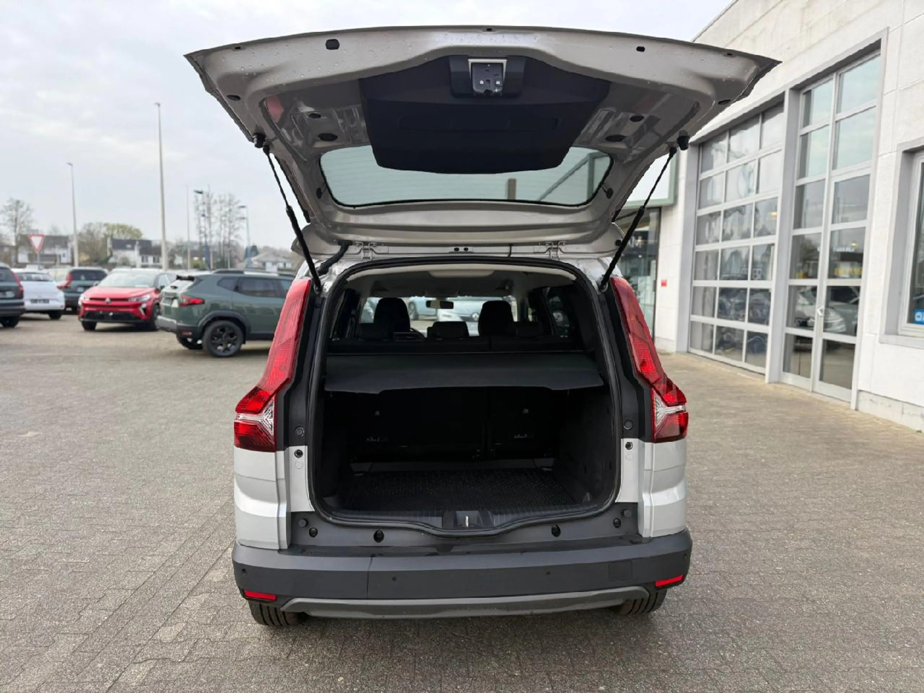 Dacia Jogger Extreme — photo 7