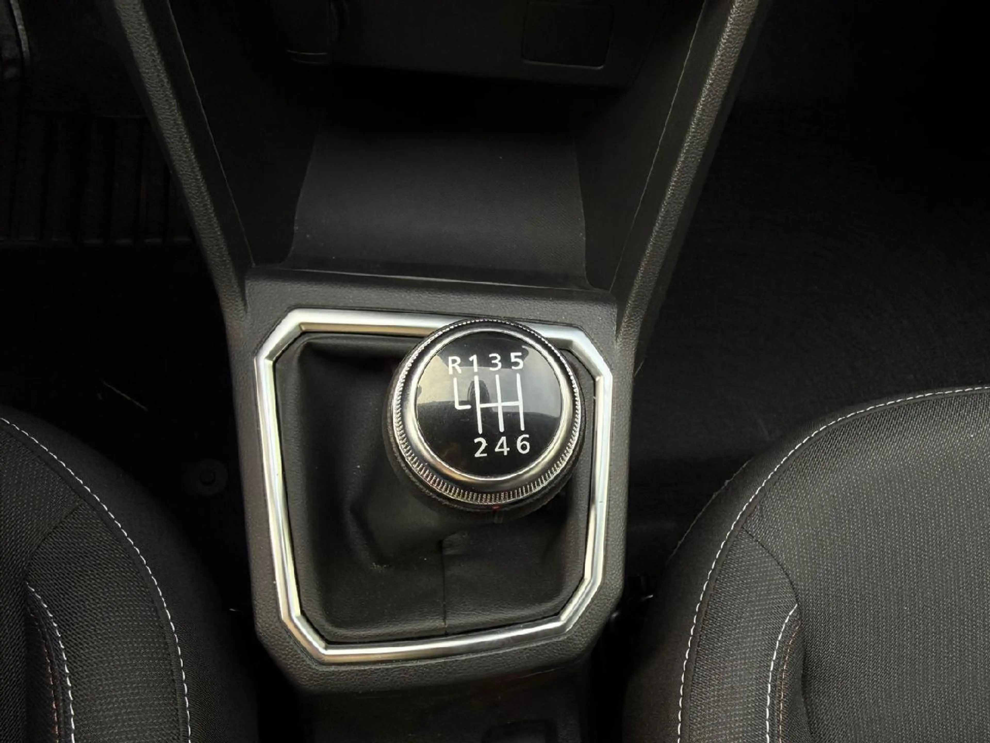 Dacia Jogger Extreme — photo 15