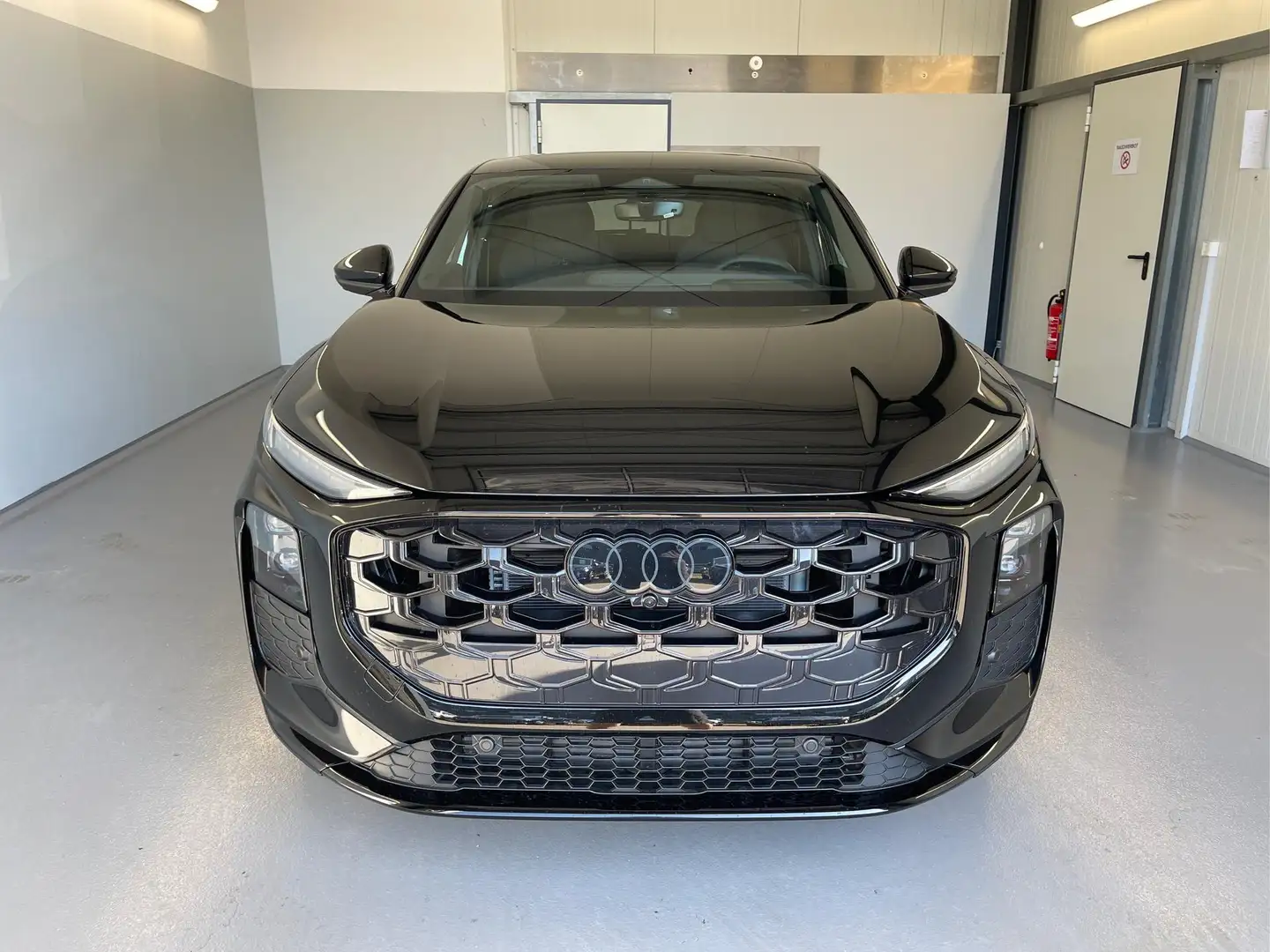 Audi Q3 Sportback NEU TFSI quattro S line TechPro+HUD+M... Schwarz - 2