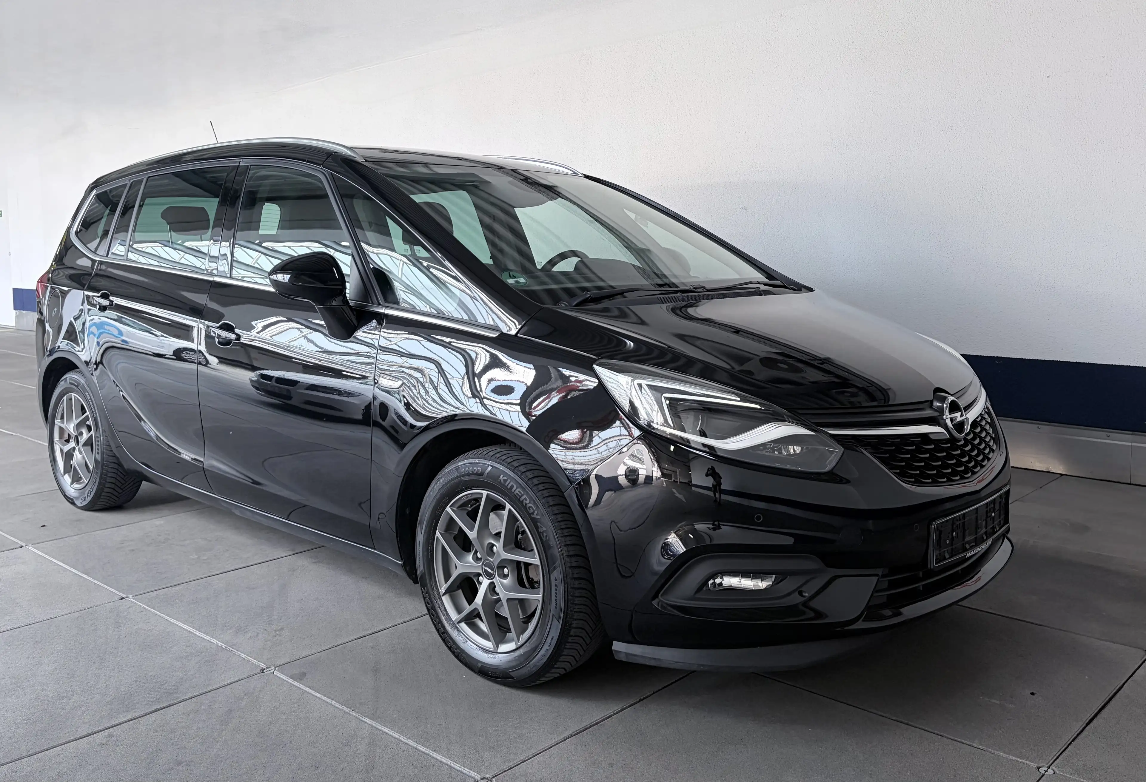 Opel Zafira Innovation 7 Sitze 140PS Benzin 2017BJ