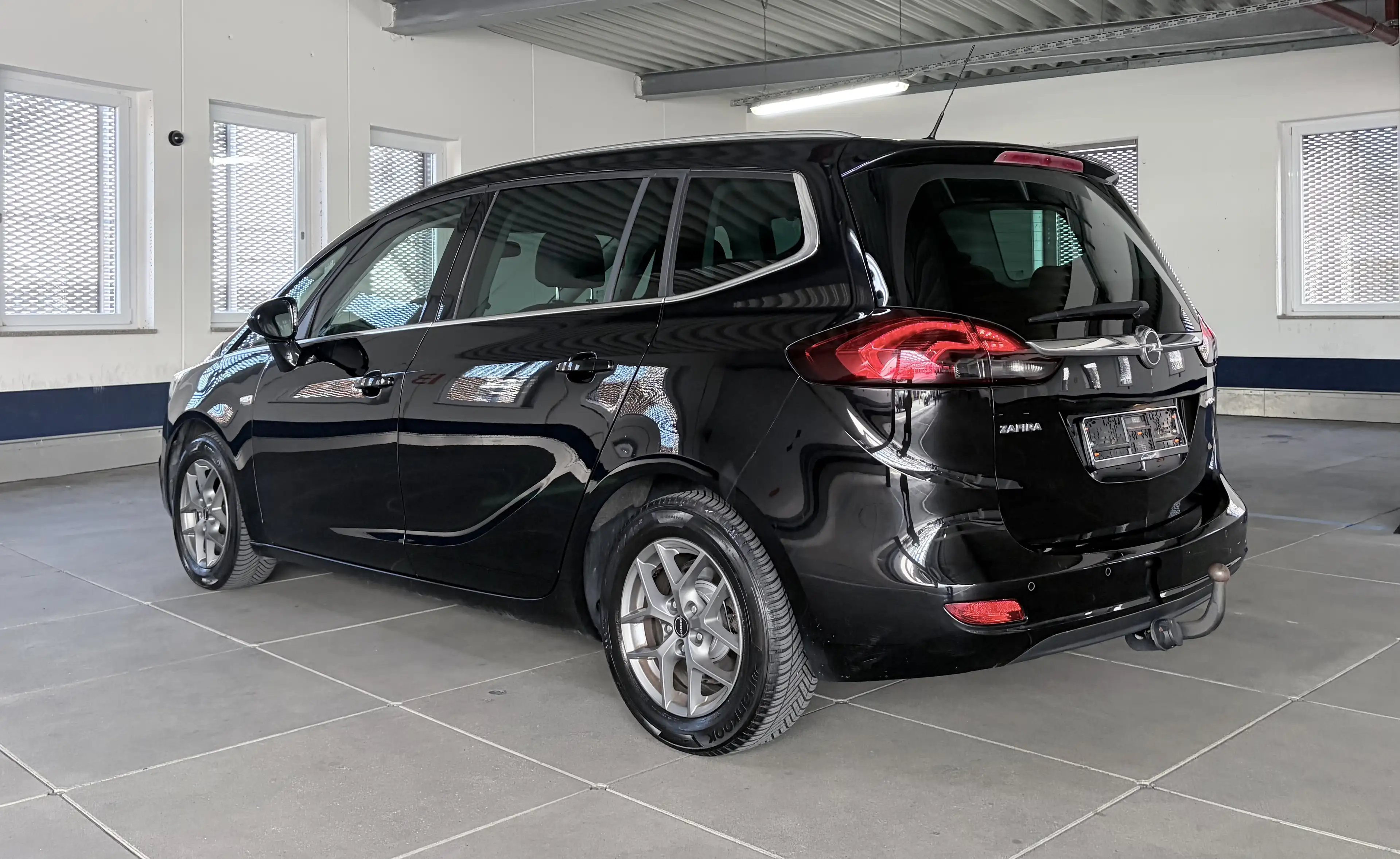 Opel Zafira Innovation 7 Sitze 140PS Benzin 2017BJ — photo 4