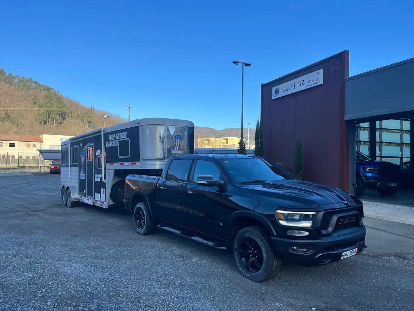 Dodge RAM 1500 4x4 5.7 V8 Crew cab - Gpl 395cv at8 Laramie Nero - 1