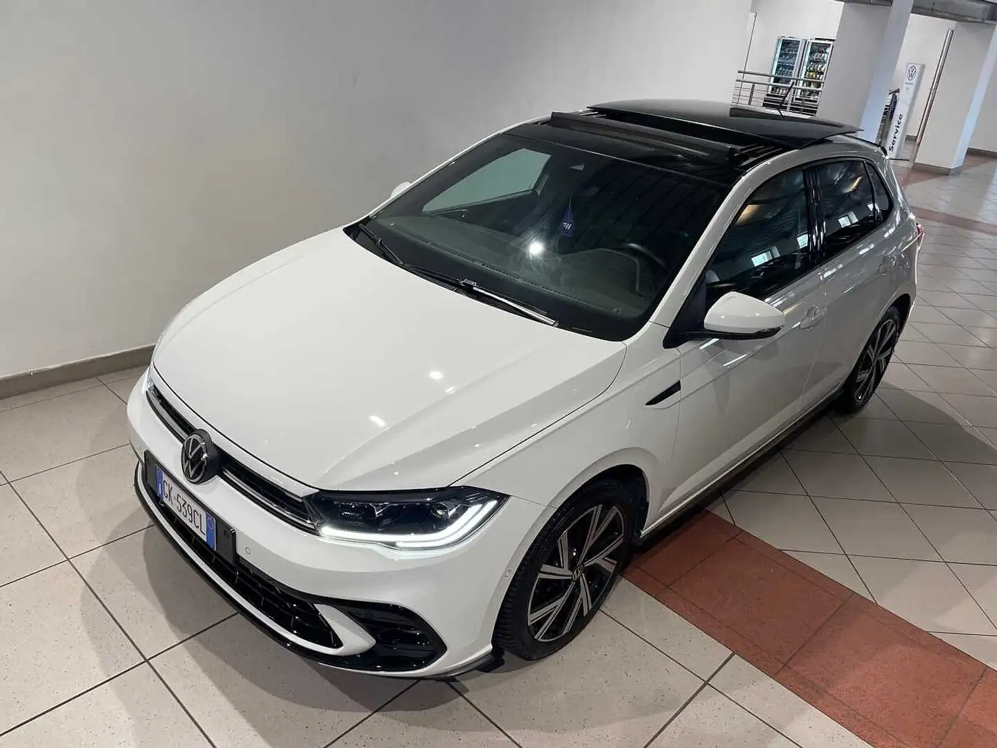 Volkswagen Polo 6ª serie 1.0 TSI R-Line Weiß - 2