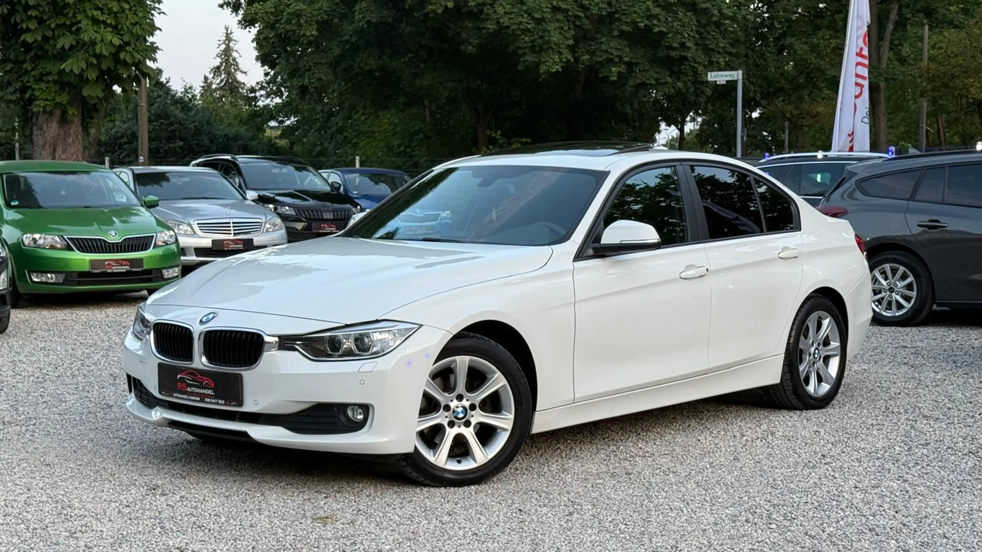 BMW 316 316i Limousine/Navi/PDC/TEMP./Schiebedach/Leder — photo 3