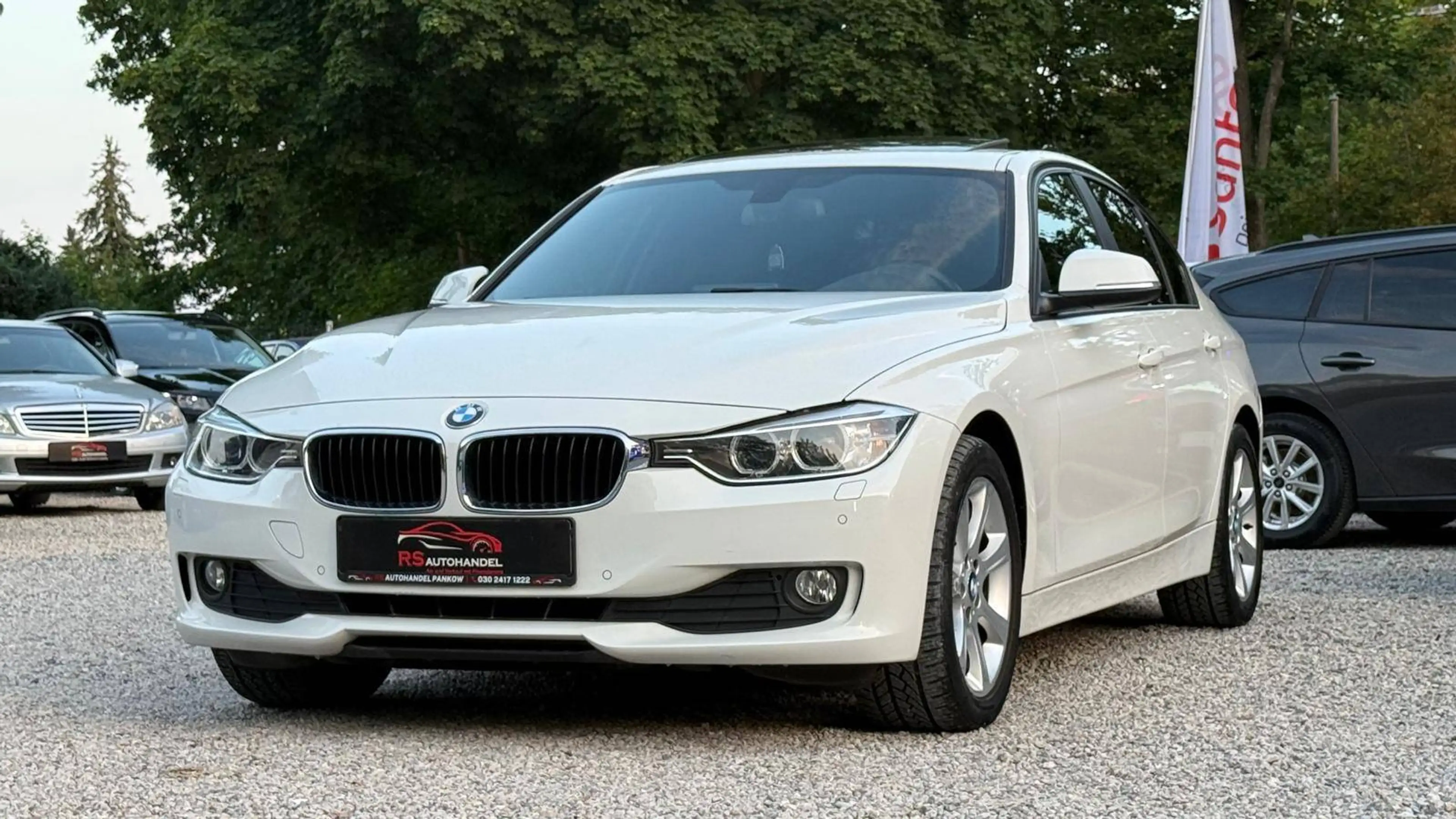 BMW 316 316i Limousine/Navi/PDC/TEMP./Schiebedach/Leder