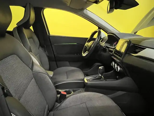 Renault Captur view 4