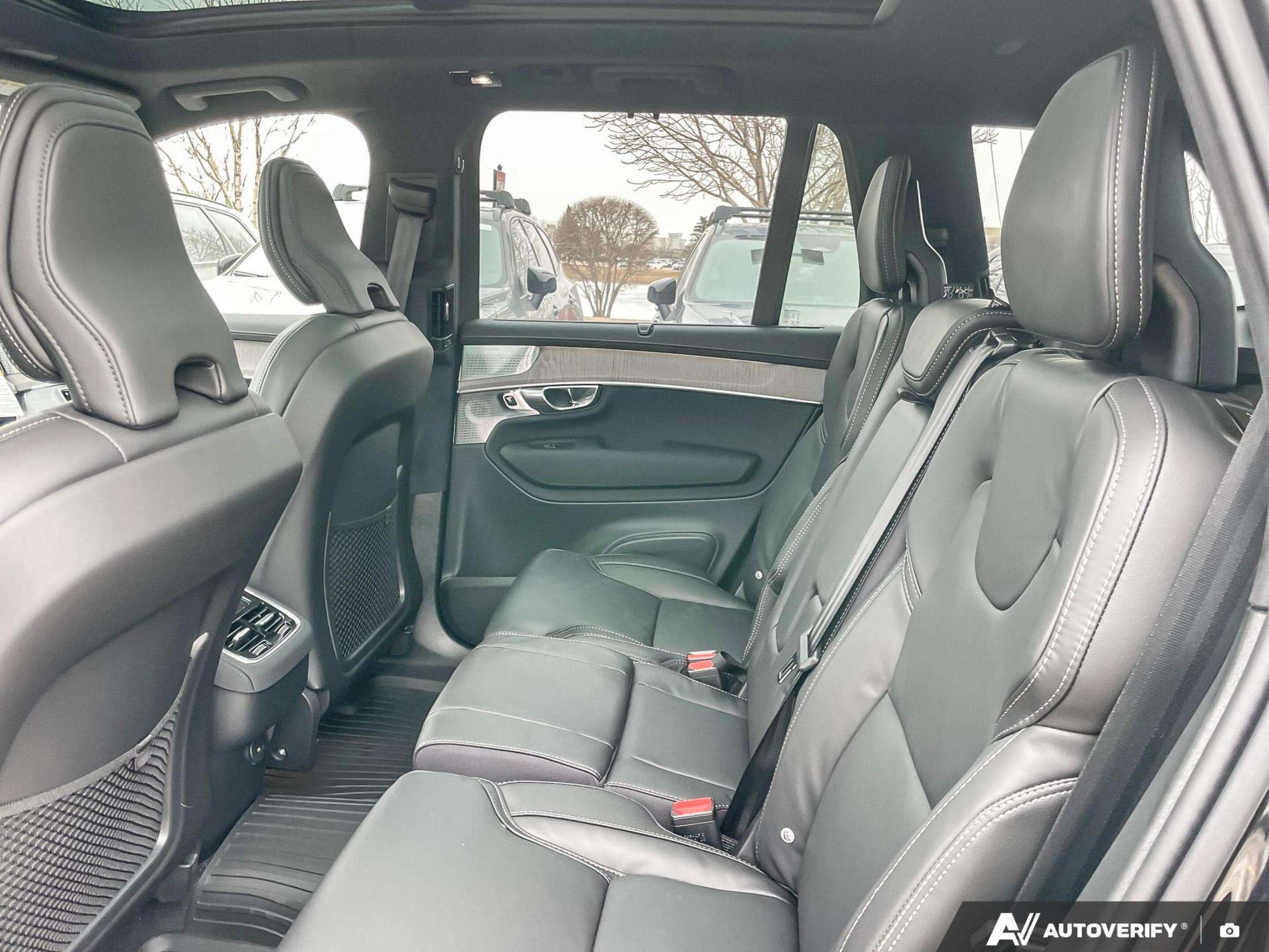 2026 Volvo XC90 Ultra Dark Theme FINANCE AS LOW AS 2.49%! thumb 24