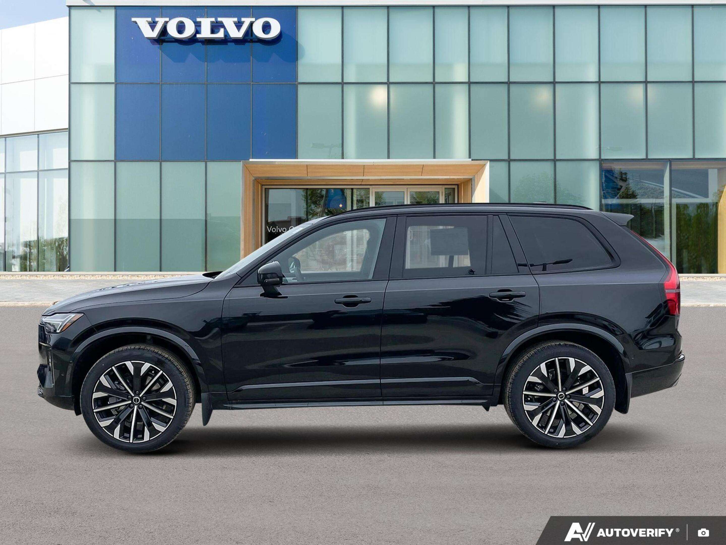 2026 Volvo XC90 Ultra Dark Theme FINANCE AS LOW AS 2.49%! alt 3