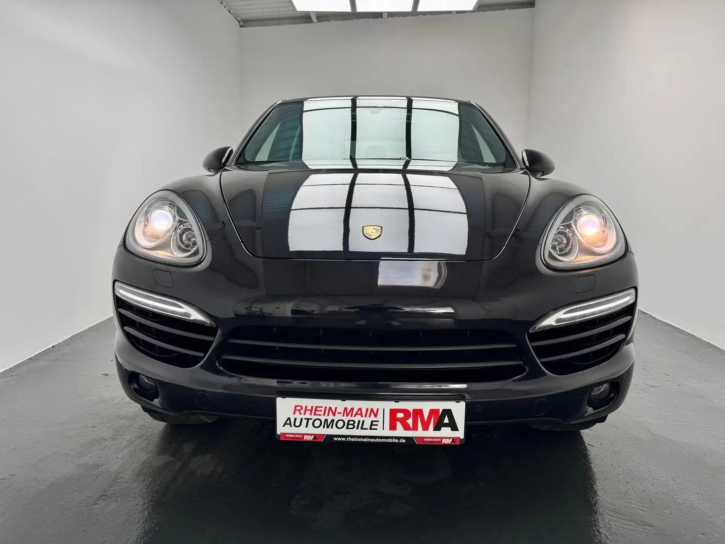 Porsche Cayenne 3.0 V6 TDI+PANO+KAMERA+PORSCHE-SERVICE+ Negru - 2