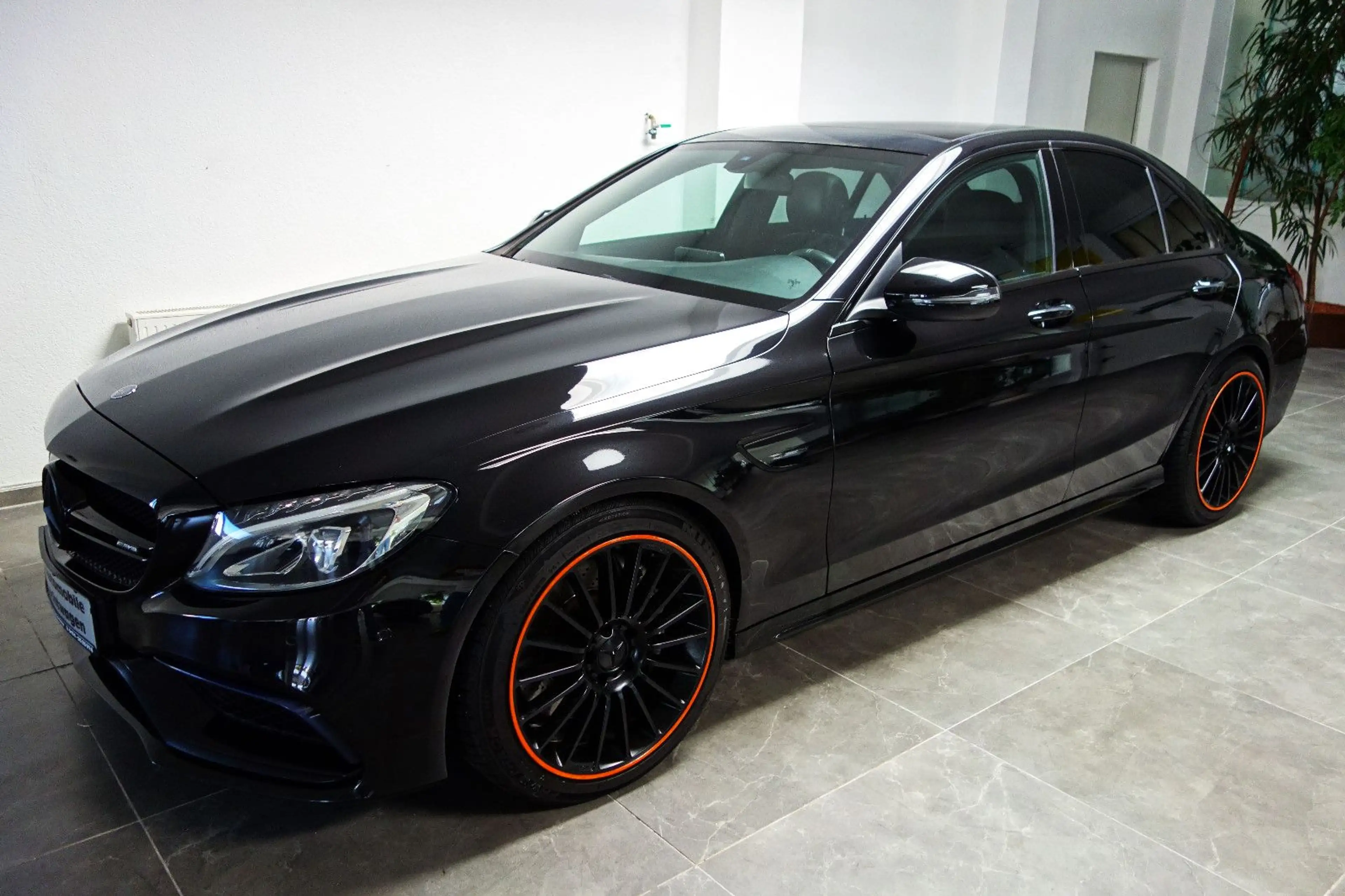 Mercedes-Benz C 63 AMG C63 AMG Performance Lim. Pano/Klappenauspuf/19Zo — photo 3
