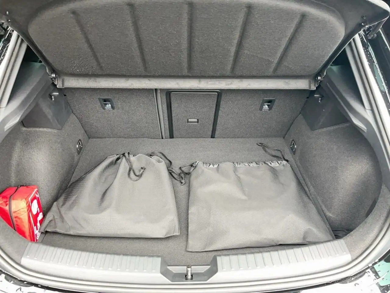 Cupra Leon 1.4 TSI DSG eHybrid VZ Navi LED ACC RFK, миниатюра 14