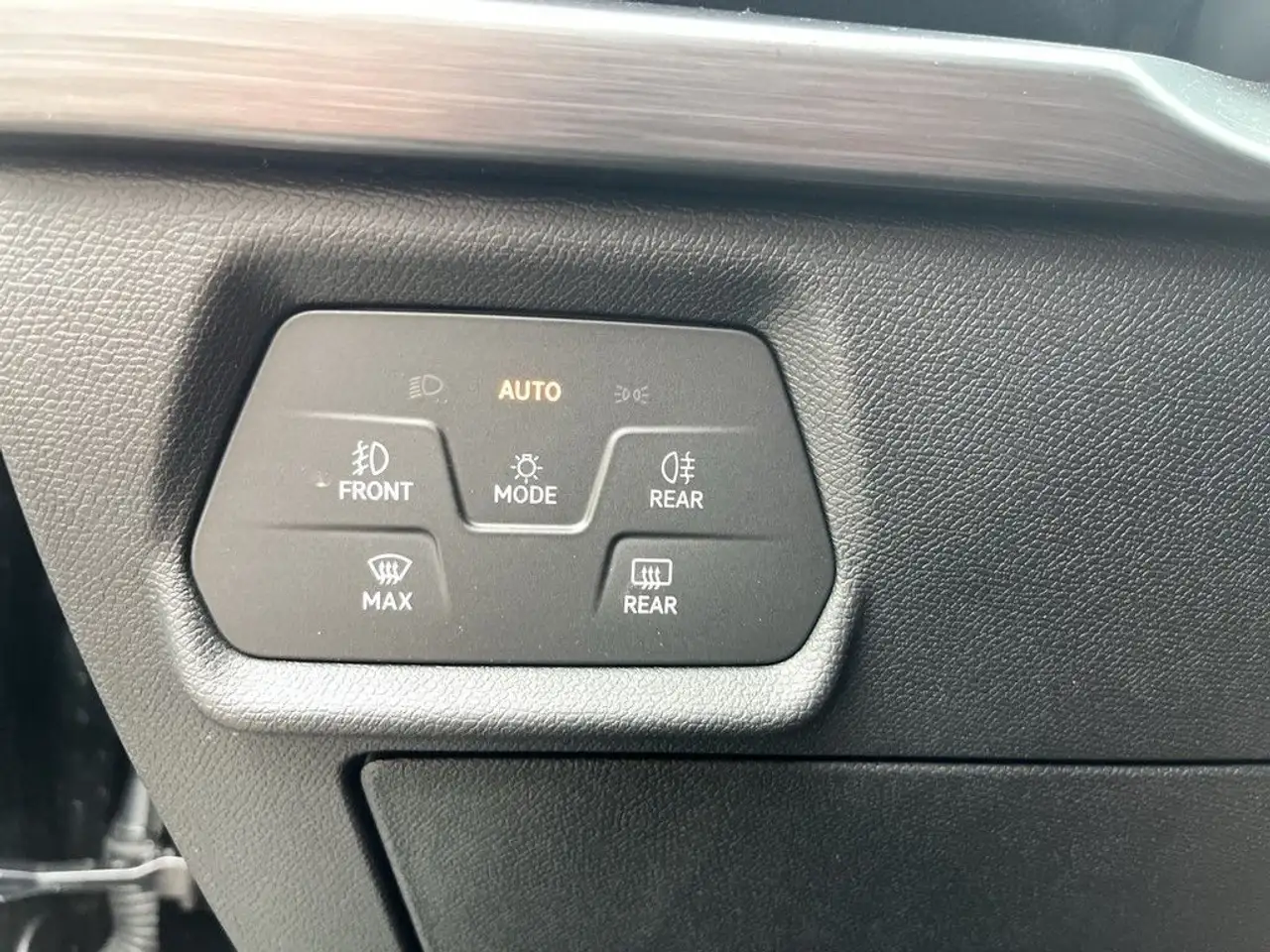 Cupra Leon 1.4 TSI DSG eHybrid VZ Navi LED ACC RFK, миниатюра 17