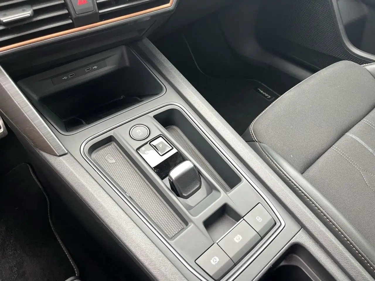 Cupra Leon 1.4 TSI DSG eHybrid VZ Navi LED ACC RFK, миниатюра 22