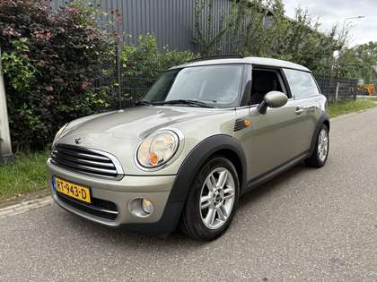 MINI Cooper D Clubman 1.6 Business Line / AUTOMAAT / AIRCO / PANORAMADAK