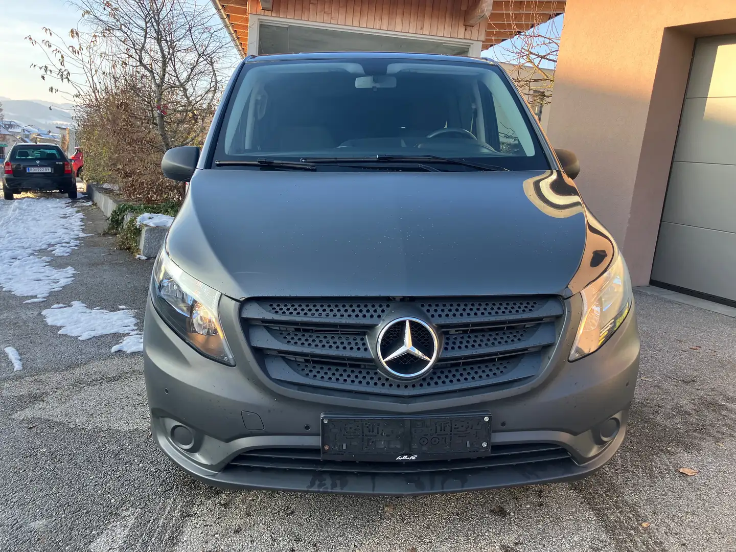 Mercedes-Benz Vito 114CDI Pro 4MATIC kompakt (447.701) Gris - 2