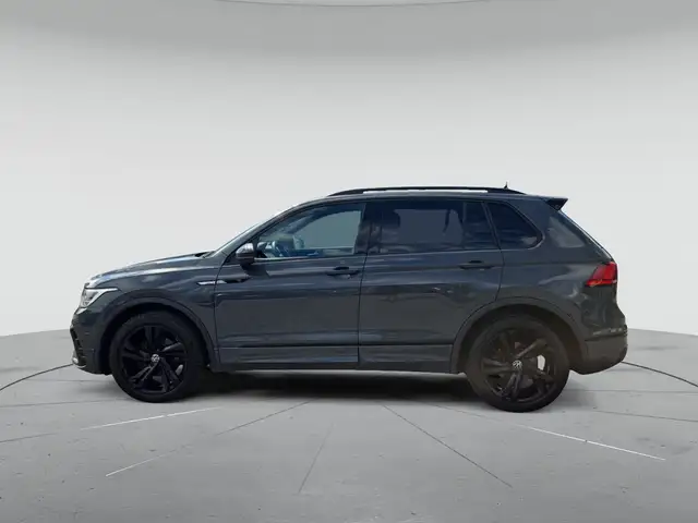 Volkswagen Tiguan view 6