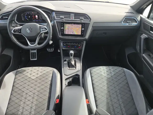 Volkswagen Tiguan view 8
