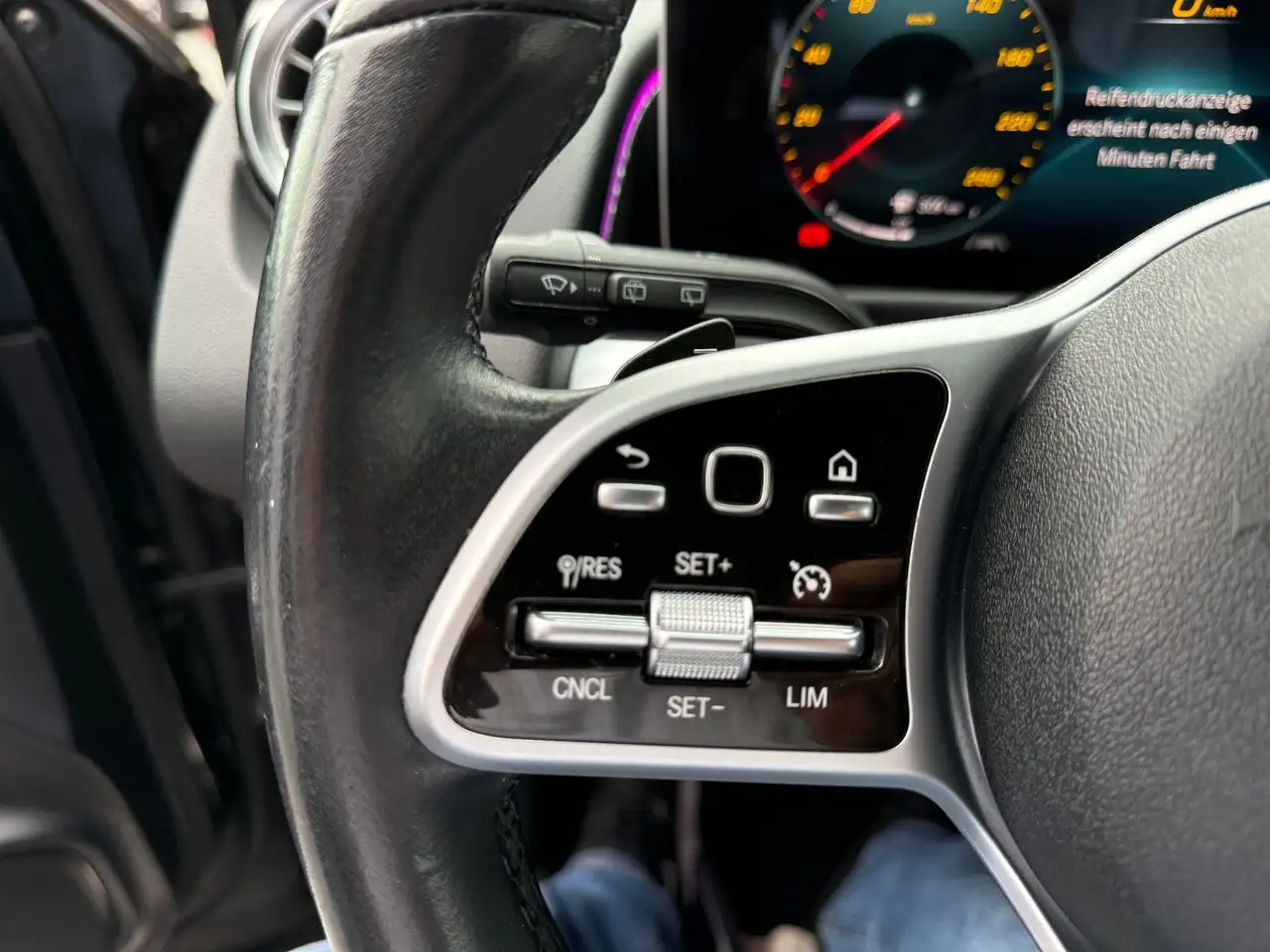 Mercedes-Benz GLB Progressiv*LED**Kam*Navi*Thermatic*1Hand, миниатюра 10