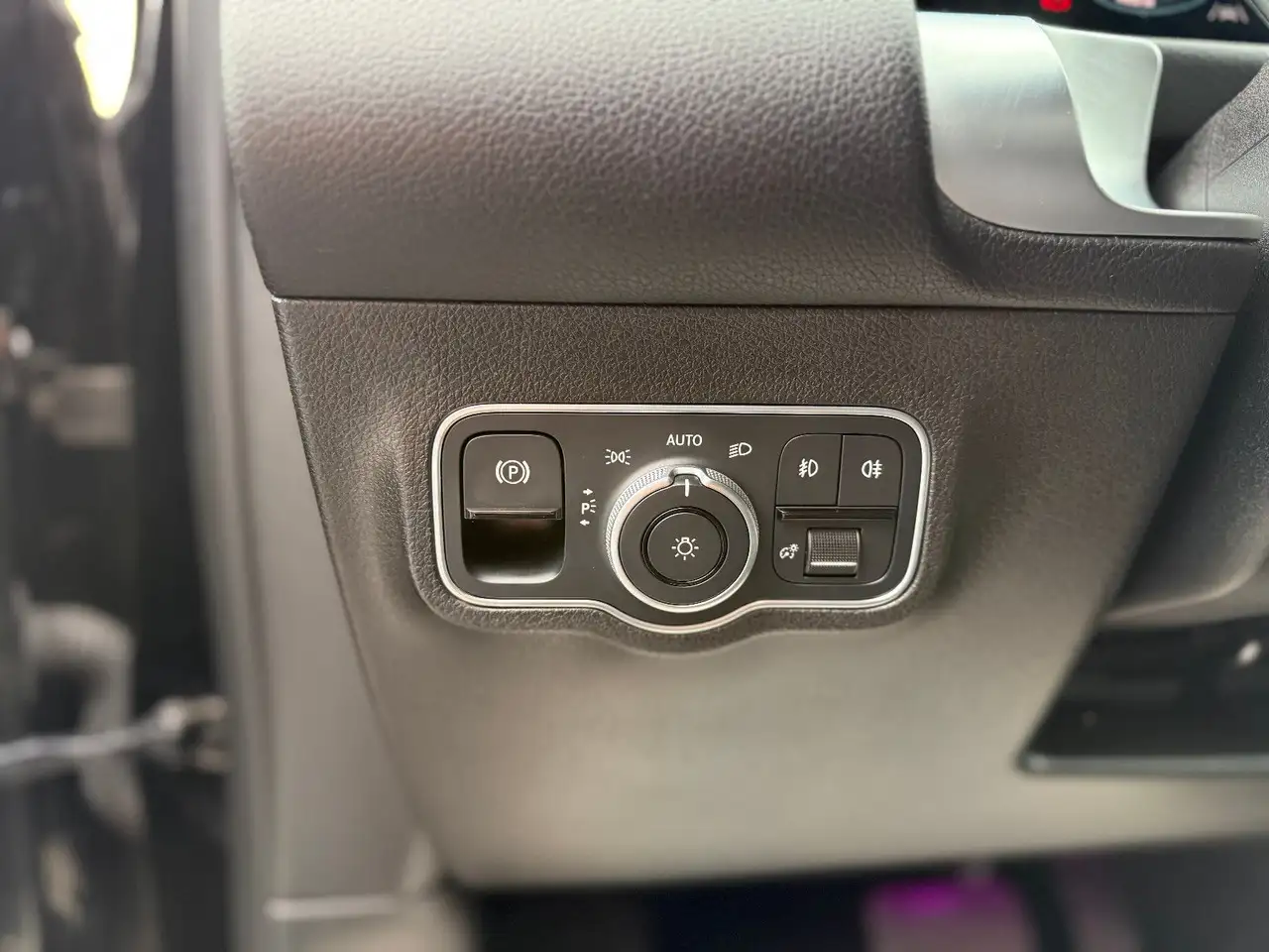 Mercedes-Benz GLB Progressiv*LED**Kam*Navi*Thermatic*1Hand, миниатюра 27