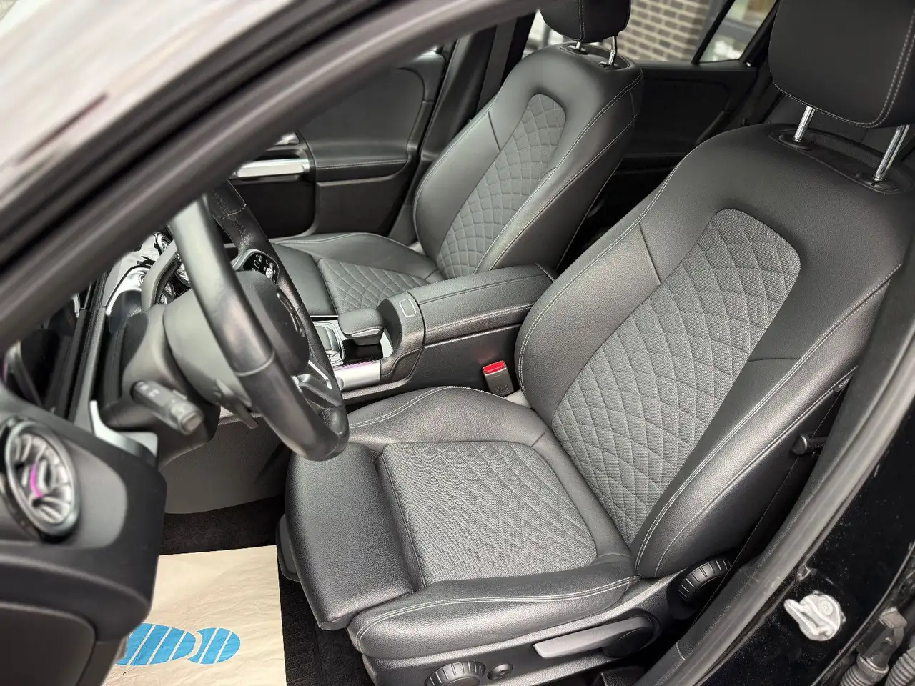 Mercedes-Benz GLB Progressiv*LED**Kam*Navi*Thermatic*1Hand, миниатюра 26